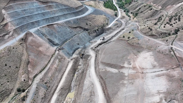 Göletler tarım arazilerine "can suyu" olacak