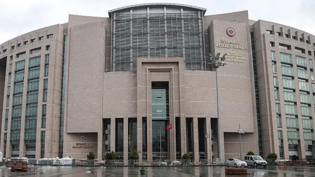 İBB yolsuzluk soruşturmasında"kullanılmışlık hissini" telefon notlarına yazdı