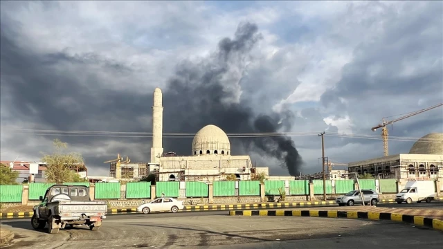 İsrail, Yemen'in başkenti Sana'ya hava saldırısı düzenledi