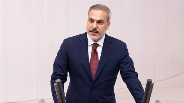 İsrail bütün bölgeyi ateşe atıyor