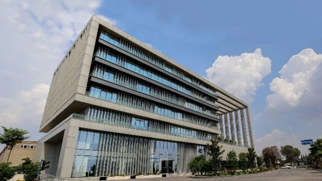 Kipaş Holding, çalışan iletişimini güçlendirmek için iletişim odaları açtı