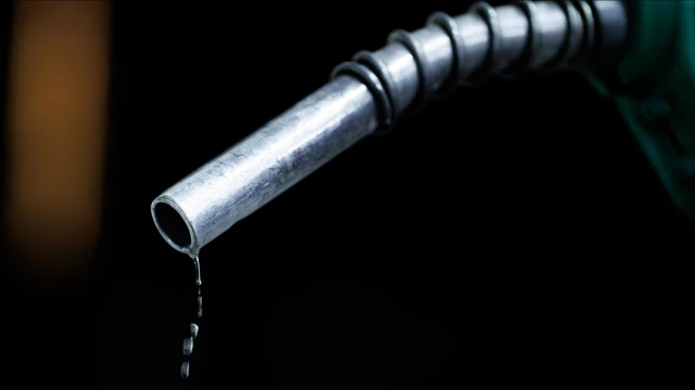 ABD, petrol fiyat tahminini yükseltti