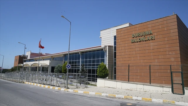 Ekrem İmamoğlu hakim karşısında