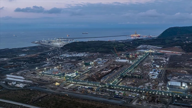Enerji ithalatı faturasında 2,4 düşüş bekleniyor