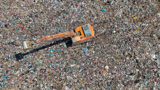 Hanelerin elektriği çöpten karşılanıyor