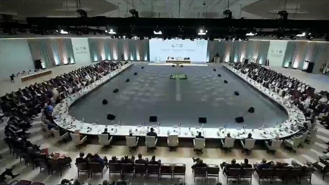 İslam İşbirliği Teşkilatı Katar'da başladı