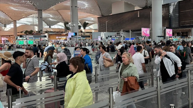 İstanbul'daki havalimanında yolcu sayısı Türkiye nüfusunu aştı