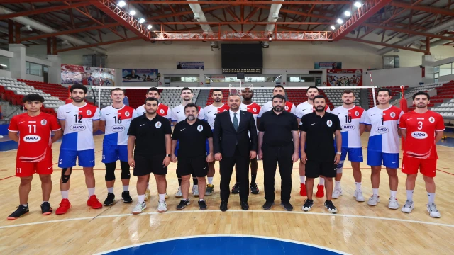 Onikişubat’ın yeni gururu: Voleybol Takımı