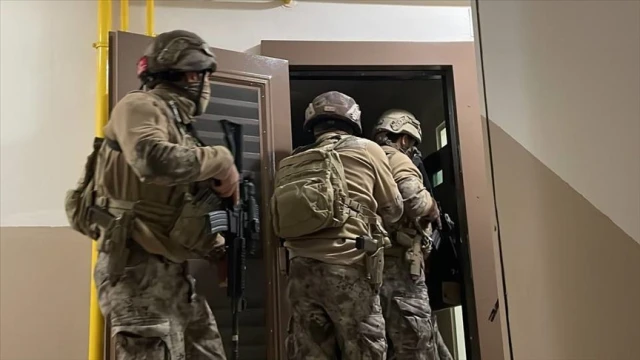 Ruhsatsız silah taşıyanlara işlem yapıldı