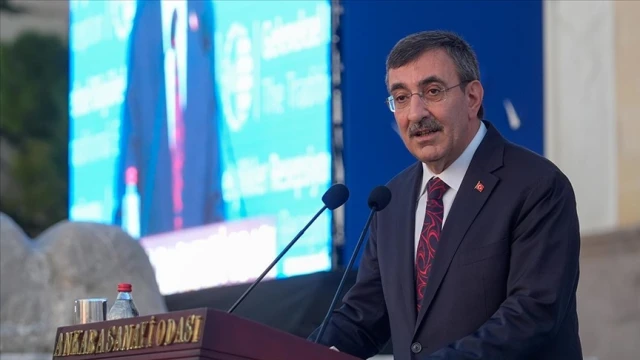 Sosyal konut arzına ağırlık vereceğiz