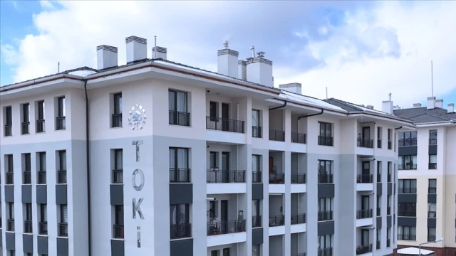 TOKİ 48 ilde iş yerini açık artırmayla satacak