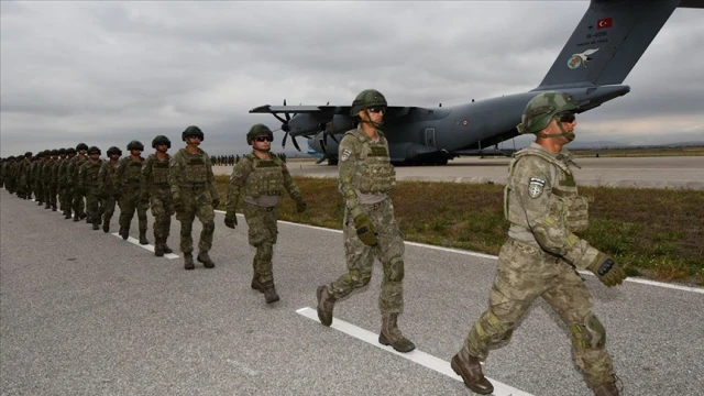 Türk ihtiyat taburunun Kosova'ya intikali tamamlandı