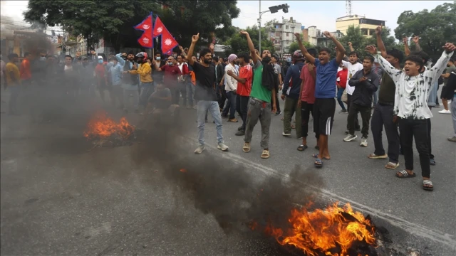 Nepal'e yönelik güvenlik ve seyahat duyurusu