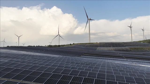 Yenilenebilir enerji kurulu gücünde rekor