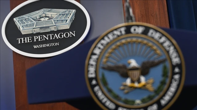 ABD'de bazı medya organları, Pentagon'un basın kurallarını imzalamayı reddetti
