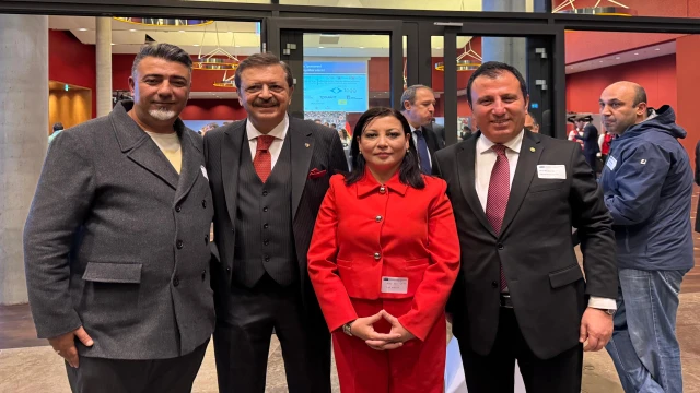 Almanya’da: “Yeni Ticaret Köprüleri Kuruyoruz”