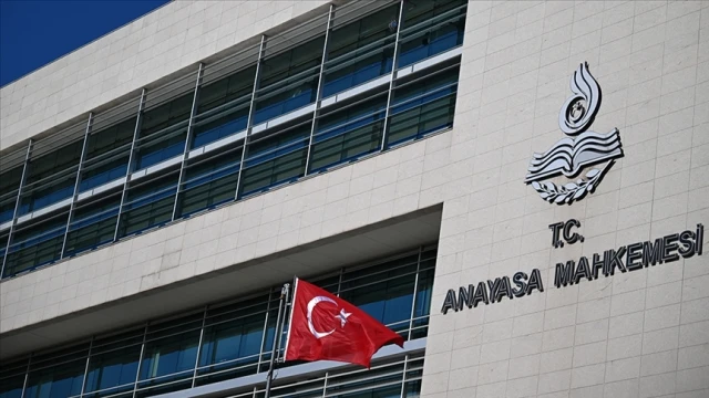 AYM "geçersiz imza" nedeniyle evliliği hak ihlali saydı