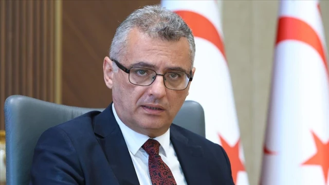 Erhürman: Türkiye Cumhuriyeti Ada'nın tamamının garantörüdür, böyle olacak