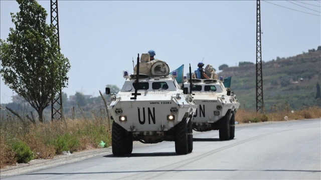 İsrail, UNIFIL askerlerinin yakınına bomba attı