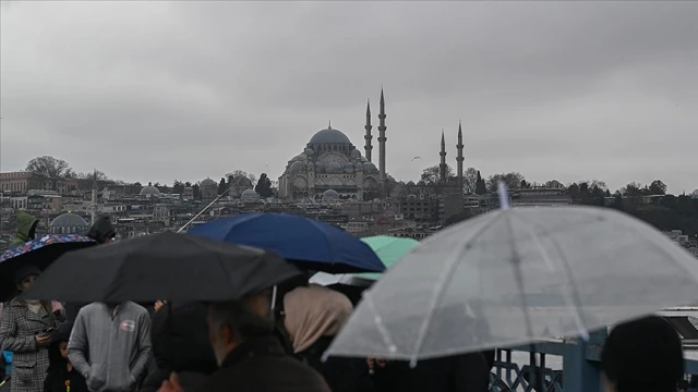 İstanbul'da yarın kuvvetli sağanak bekleniyor
