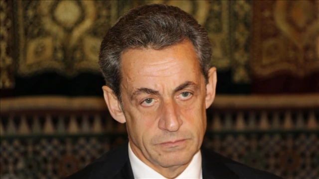 Nicolas Sarkozy hapse girdi