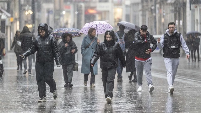 Yurtta aralıklı yağış etkili olacak