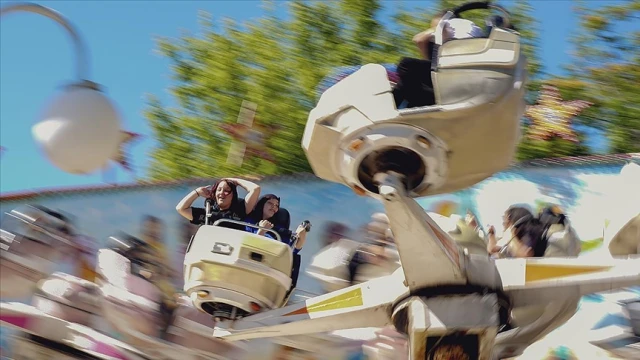 Çocuk parkları risk oluşturuyor