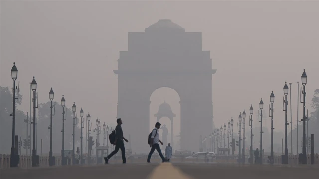 Hindistan, hava kirliliğine karşı önlemleri sıkılaştırıyor