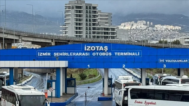 İzmir Büyükşehir Belediyesi otobüs terminaline haciz