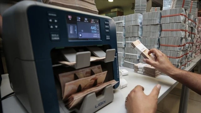 Katılım bankalarının aktif büyüklüğü 3,9 trilyon liraya yaklaştı