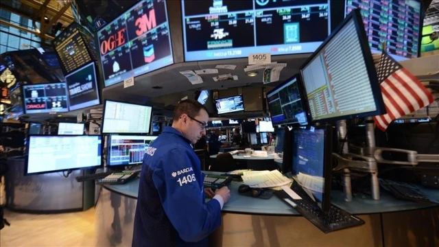 Küresel piyasalarda gözler yoğun veri gündeminde