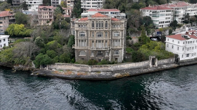Zeki Paşa Yalısı satışa çıkarıldı