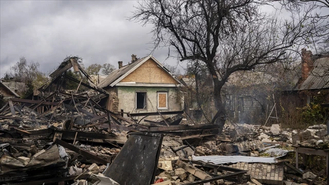 Zelenskiy: Ruslar 70'ten fazla füze ile saldırdı