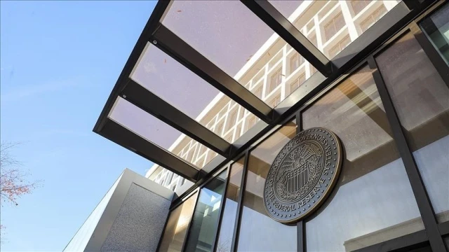 Goolsbee ve Schmid, faiz indirimine neden karşı çıktıklarını açıkladı