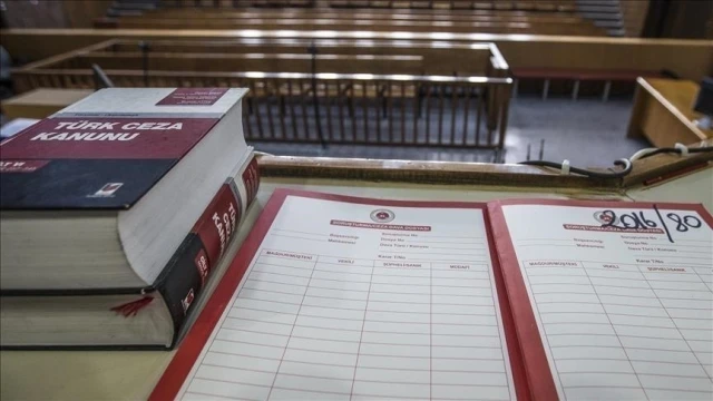 Seçil Erzan'a 102 yıl 4 ay hapis