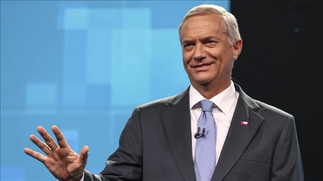 Şili'de aşırı sağın adayı kazandı