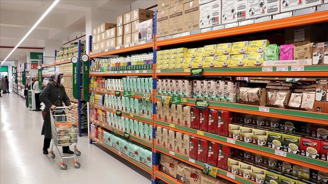 Ticaret ve perakende satış hacmi arttı