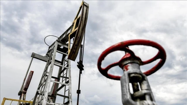 Türkiye'nin petrol ithalatı ekimde arttı