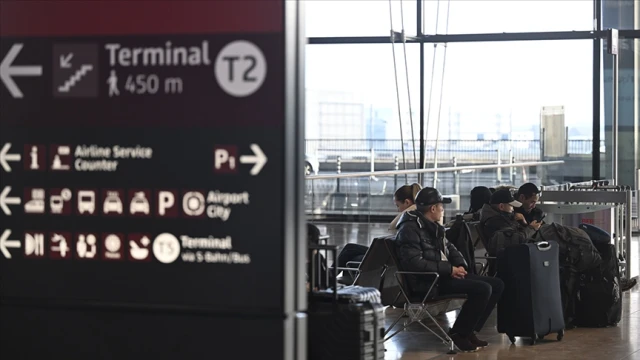 Frankfurt Havalimanı’nda iptal ve gecikme yaşanıyor