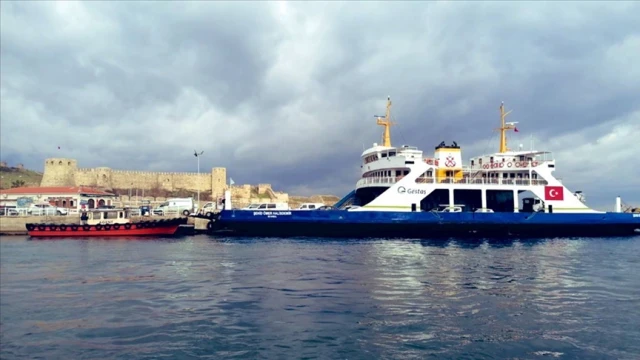 Gökçeada ve Bozcaada feribot seferleri yarın yapılamayacak