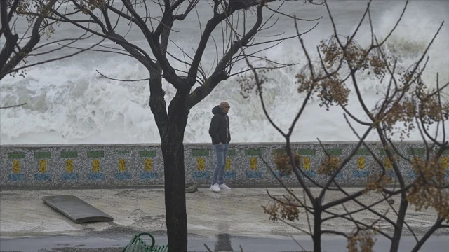 "Harry" fırtınası, İtalya'da yüz milyonlarca avroluk hasara yol açtı