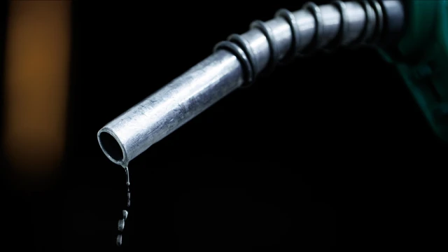 Petrol talebi artış öngörüsü yukarı yönlü revize edildi