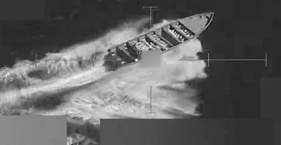 ABD, uyuşturucu taşıdığı öne sürülen tekneyi vurdu