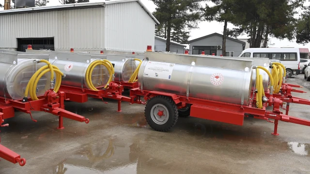 Kahramanmaraşlı Çiftçilere İş Makinesi Desteği