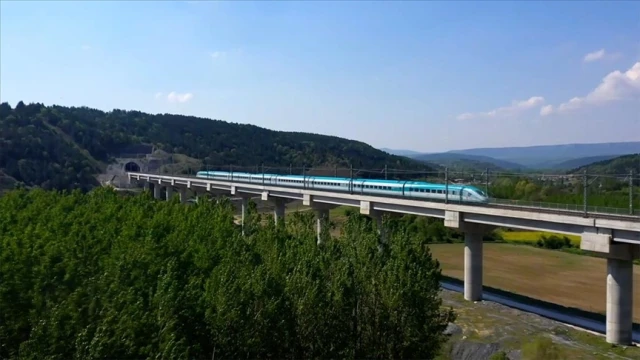 110 milyon yolcu YHT ile seyahat etti