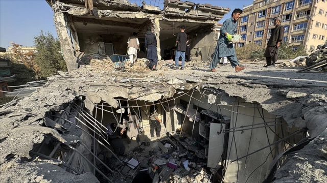 Afganistan' da 527 kişi hayatını kaybetti