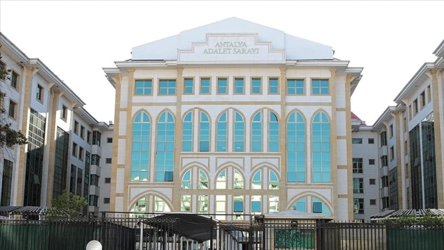 Antalya Büyükşehir Belediyesi soruşturması davasında ara karar