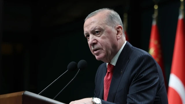 Erdoğan'dan Hamaney için taziye mesajı