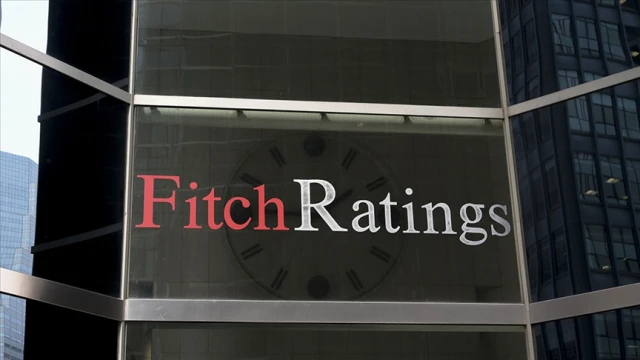 Fitch: ABD'nin ticaretinde yapay zeka ve tarifeler yönlendiriyor