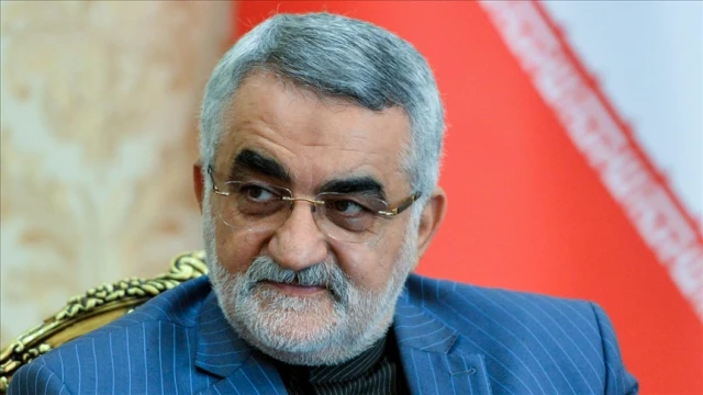 "Hürmüz Boğazı’ndan 2 milyon dolar ücret aldıklarını" söyledi